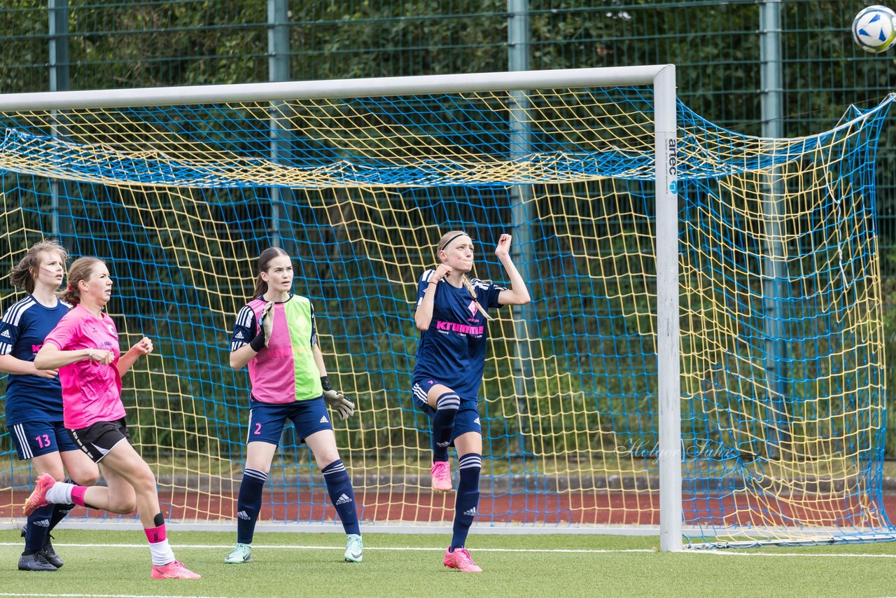 Bild 74 - wCJ Osterroenfelder TSV - VfL Pinneberg : Ergebnis: 0:15